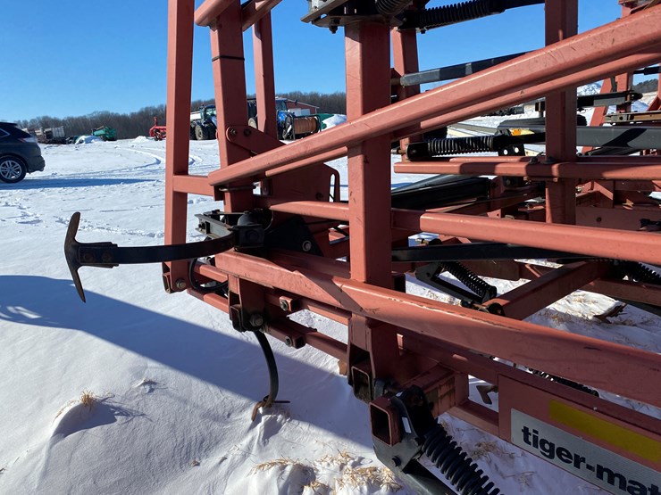 case-ih-tigermate-ii-image-17