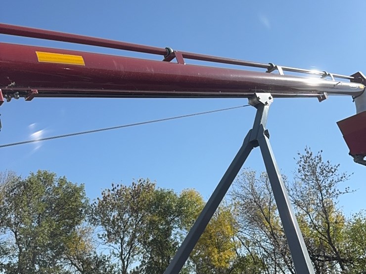 meridian-grain-auger-8“-x-39‘,-used-little,-like-brand-new,-equipped-with-220-single-phase-motor,-10-hp-image-6