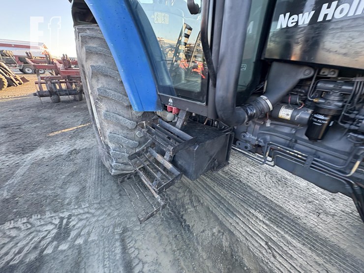 new-holland-ts110-image-6