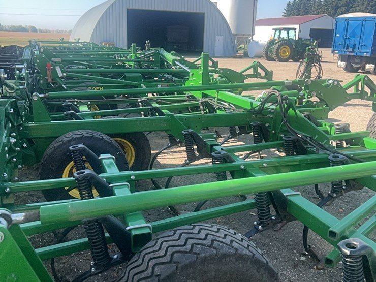 2024-john-deere-52-image-60