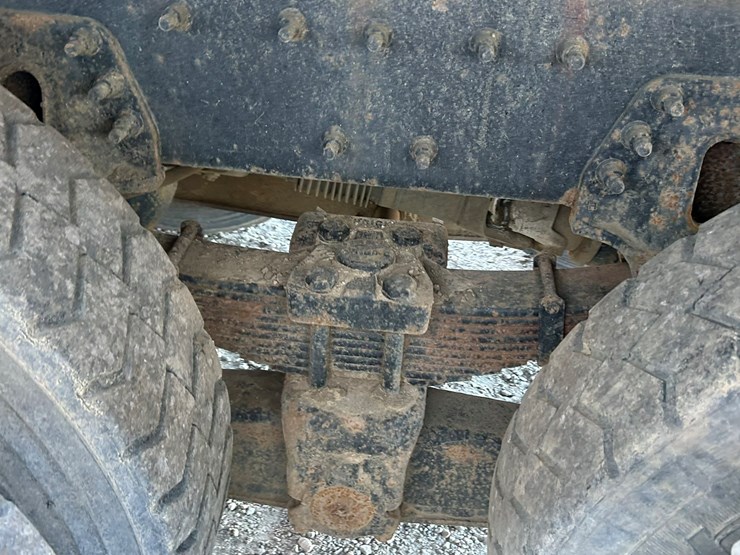 2002-international-7400-image-24