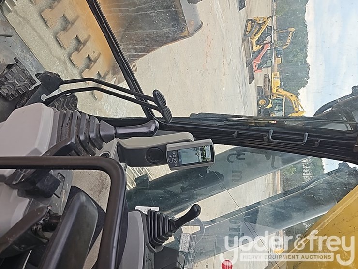 2018-caterpillar-349fl-image-20