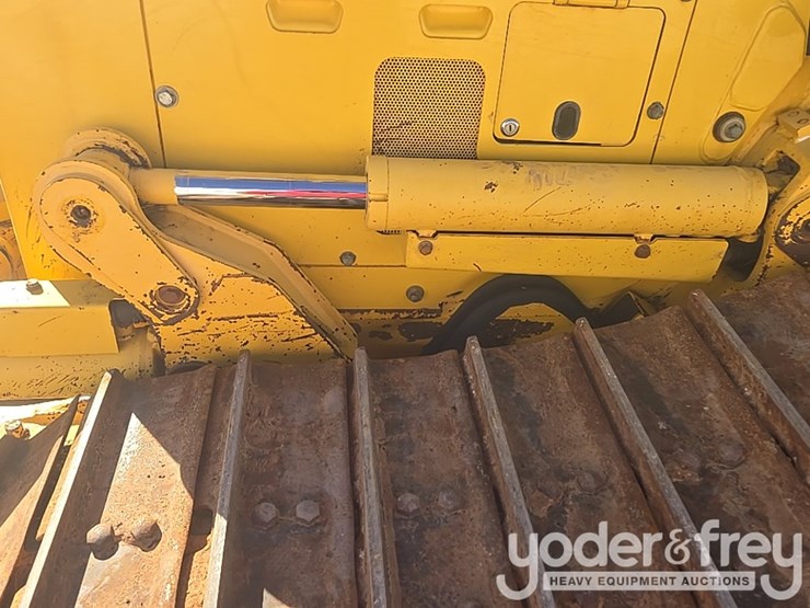 2018-komatsu-d51px-24-image-38