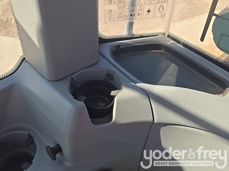 2022-case-521g-image-68