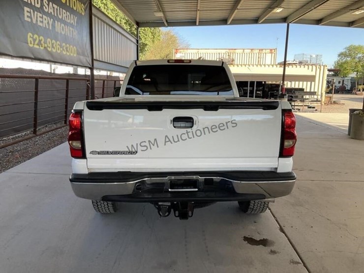 2006-chevrolet-silverado-1500-image-6