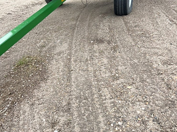 aws-–-42-flex-head-header-trailer,-extra-long-hitch,-steerable-front-and-back-wheels,-like-new-image-4