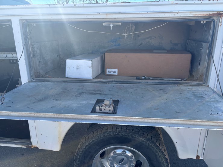 2008-ford-f350-image-39