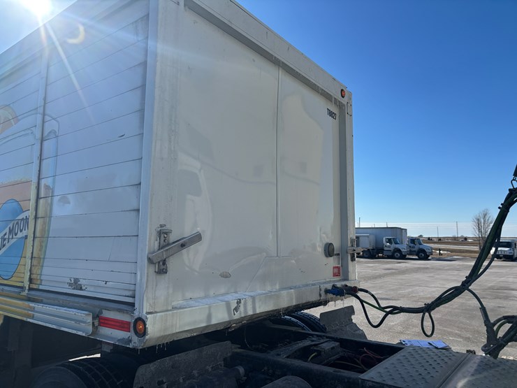 1986-hesse-beverage-trailer-image-6