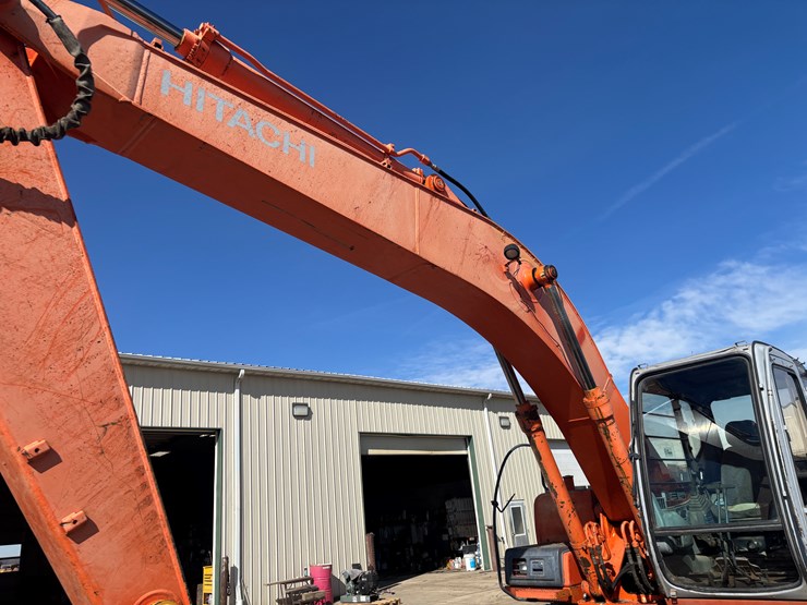 hitachi-ex200-lc-image-33