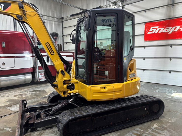 caterpillar-305-image-9