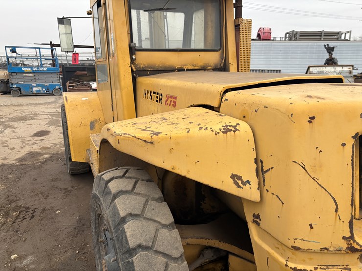 #2302-•-hyster-275-forklift-image-14