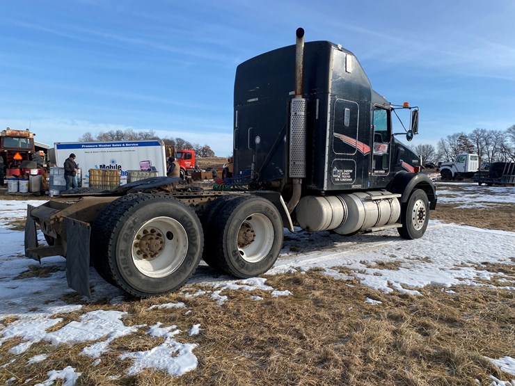 1999-kenworth-t800-image-5