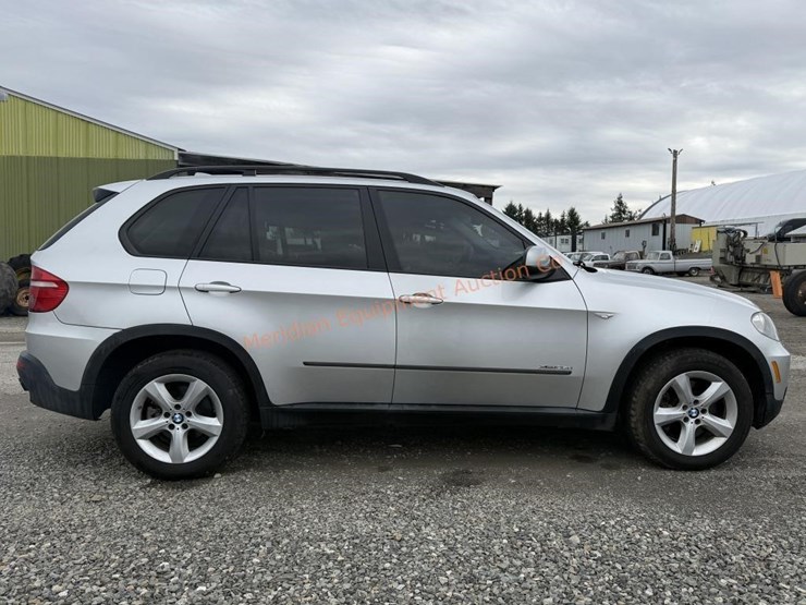 2010-bmw-x5-image-7