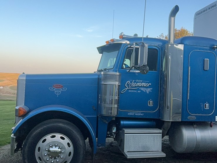 2003-peterbilt-379-image-12