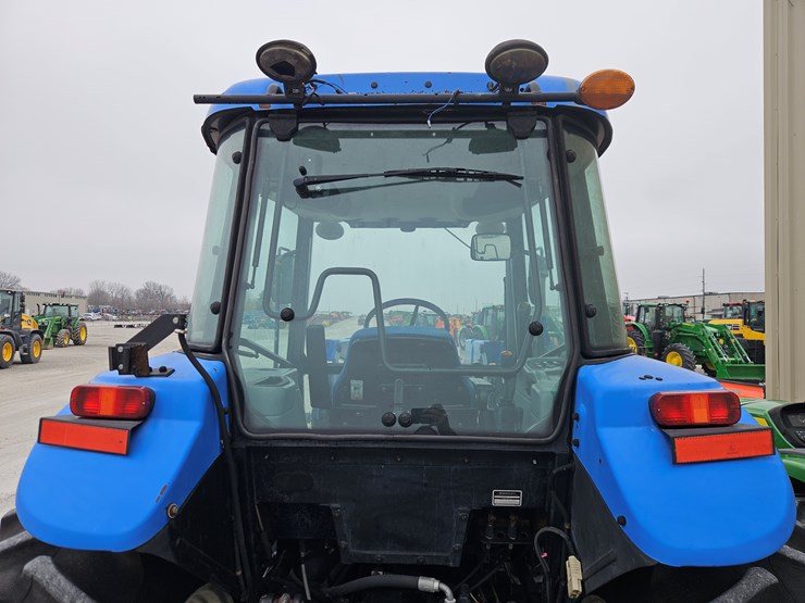 new-holland-ts6.120-image-17