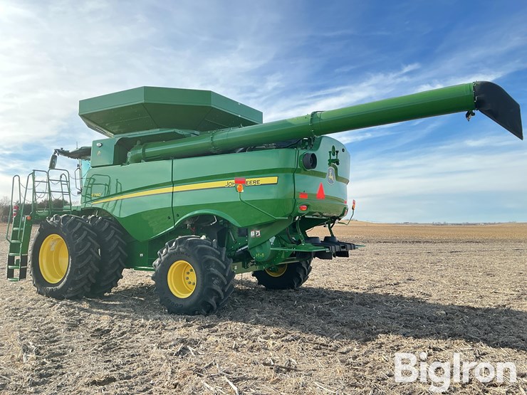 2023-john-deere-s780-image-7