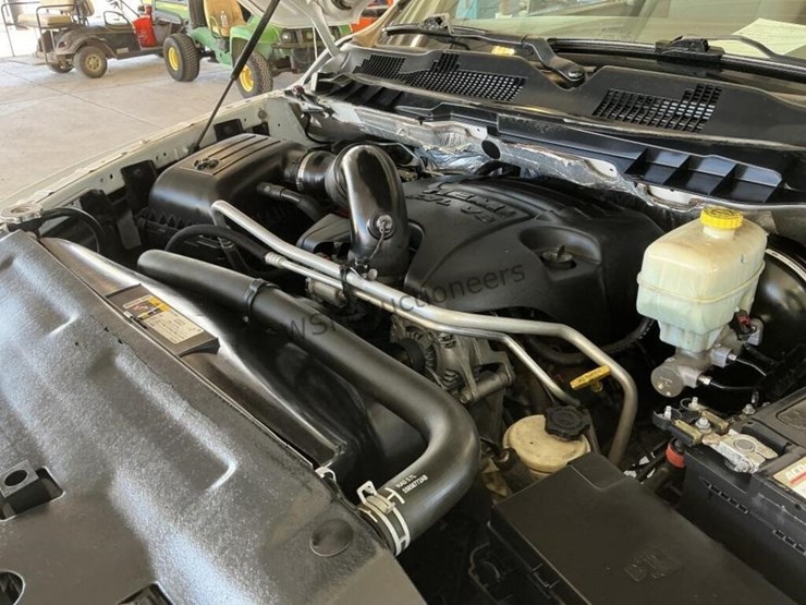 2014-dodge-2500-image-12