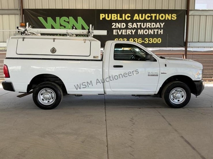 2014-dodge-2500-image-1