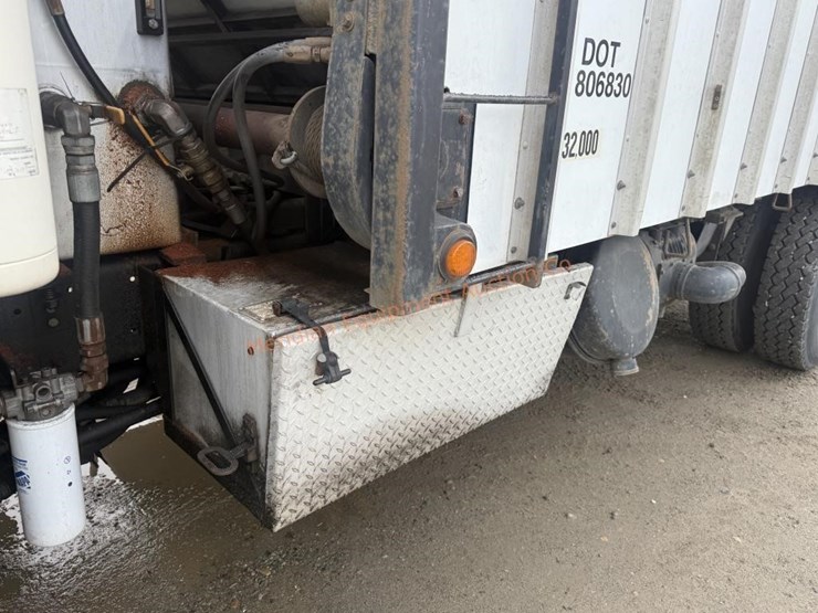 1991-caterpillar-10-image-14