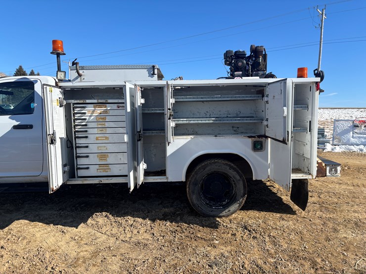 2011-miller-bobcat-225-image-23