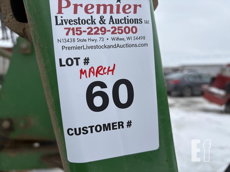 john-deere-2210-image-14