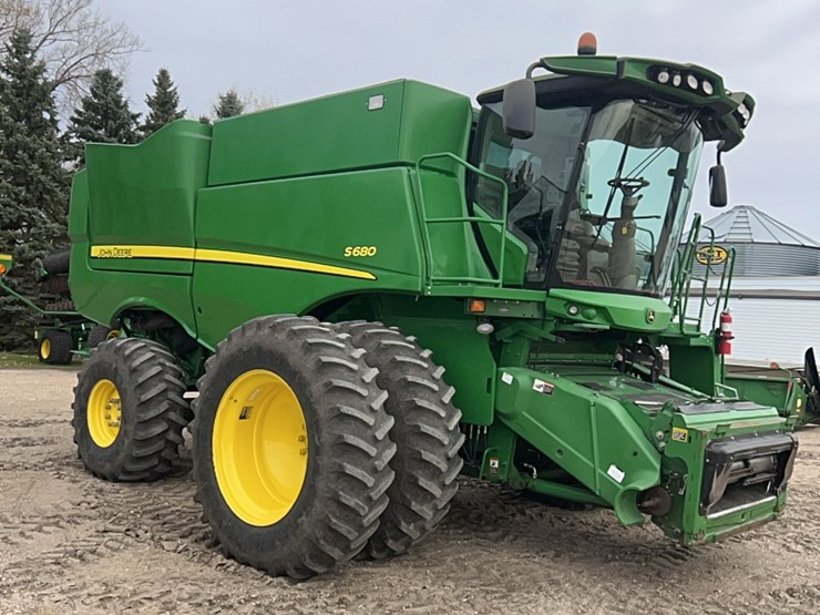 2014-john-deere-s680-image-3