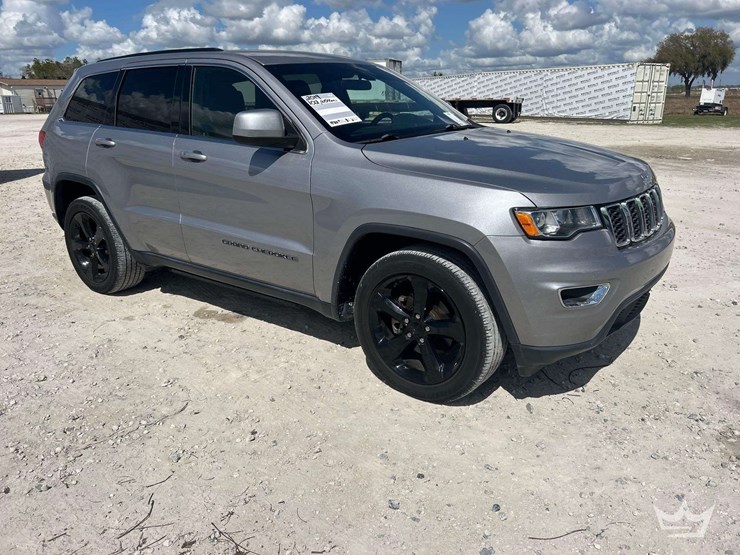 2019-jeep-grand-cherokee-image-2