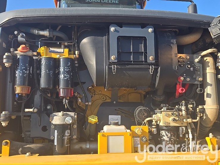 2021-deere-460e-image-65