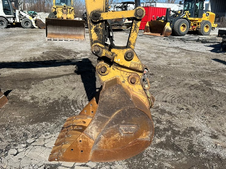 caterpillar-c4.4-image-11