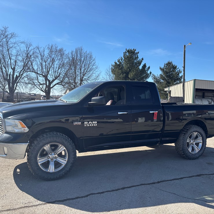 2014 DODGE 1500