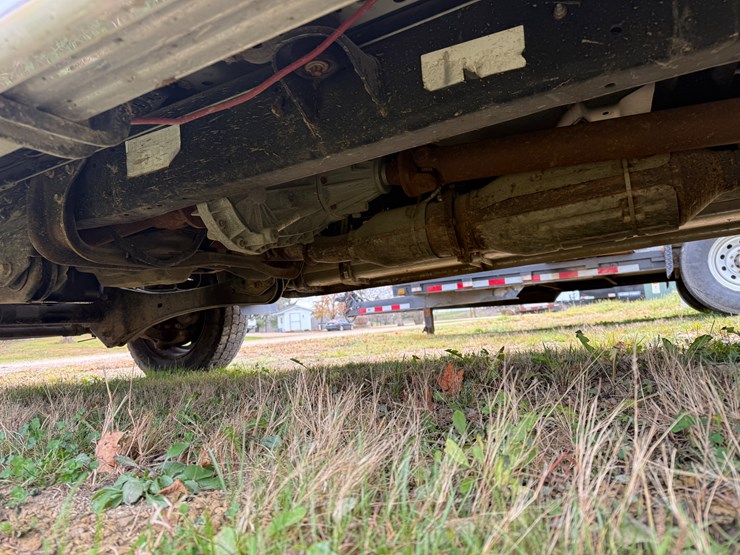 2009-ford-f550-image-14