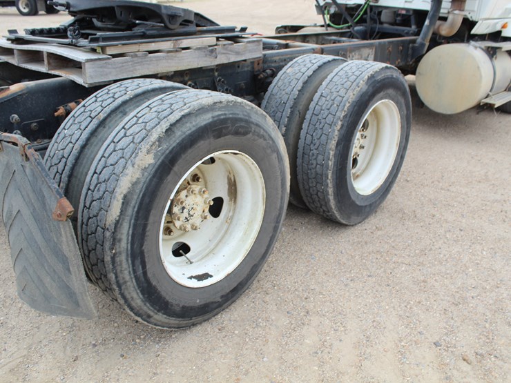 2009-international-prostar-image-7