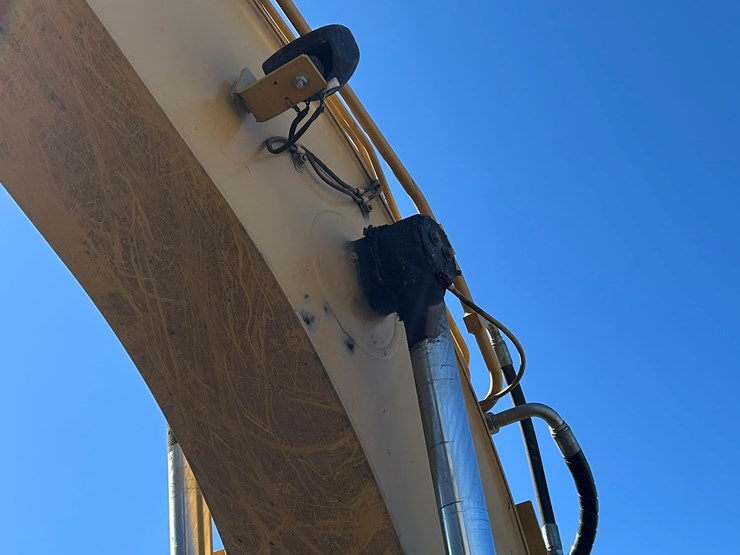 caterpillar-c4.4-image-31