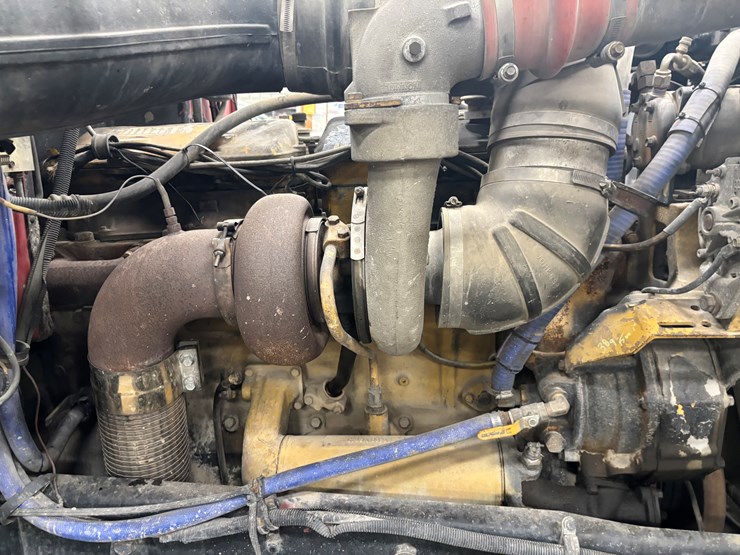 1987-peterbilt-379-image-25