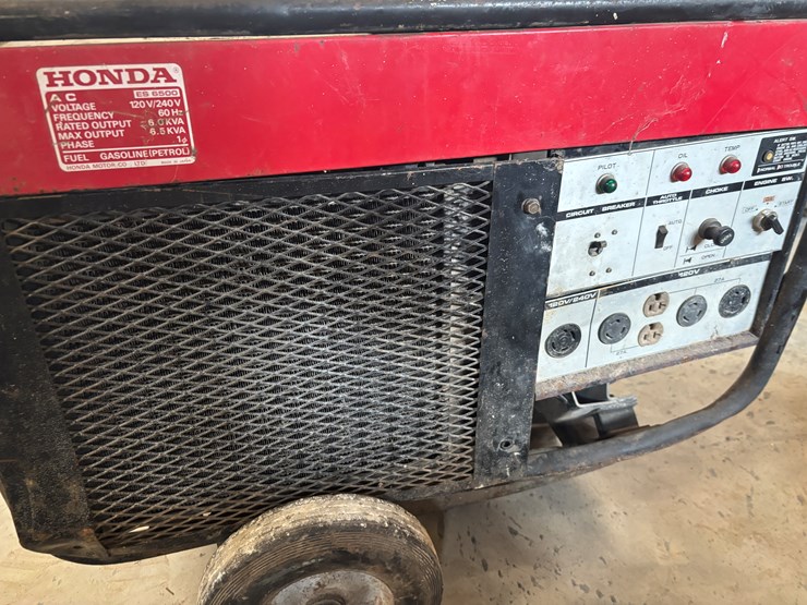 #3650-•-honda-es6500-portable-generator-image-2