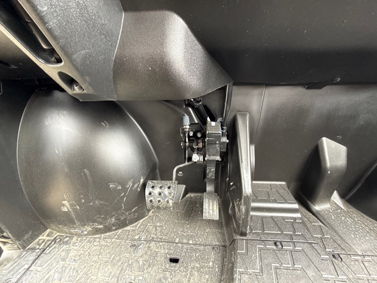 kawasaki-mule-pro-fxt-image-16