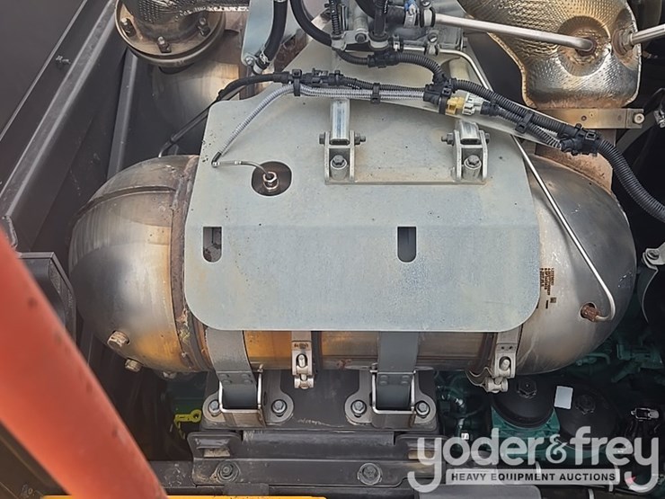 2017-volvo-l110h-image-44