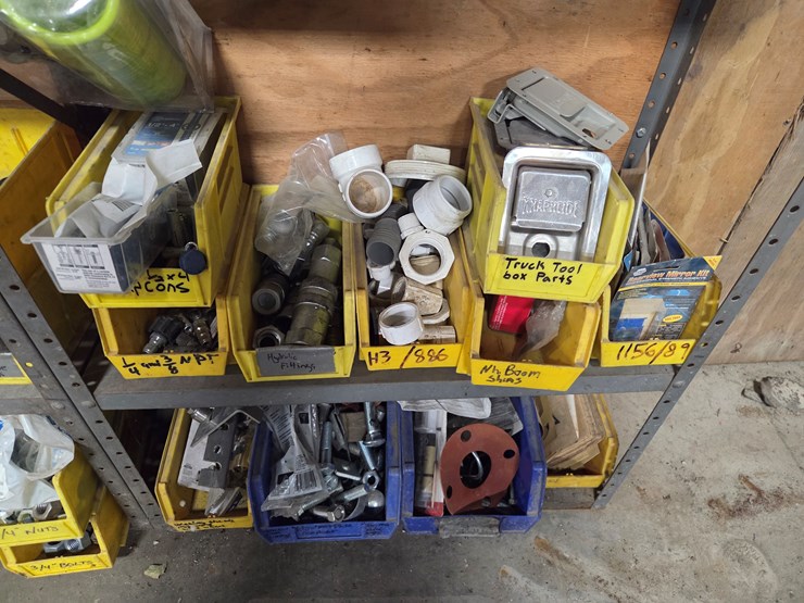 #5427-•-assorted-bolts,-washers,-nuts,-and-more-image-4