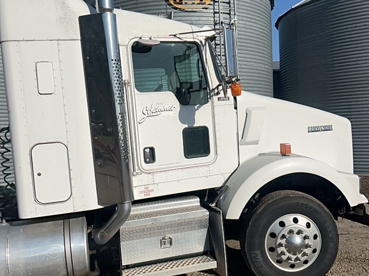 2007-kenworth-t800-image-15