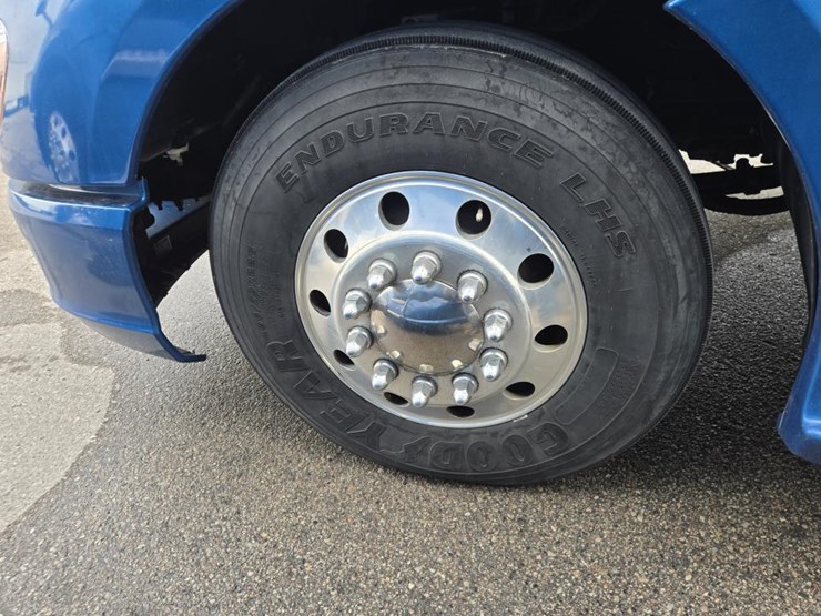 2018-kenworth-t680-image-70