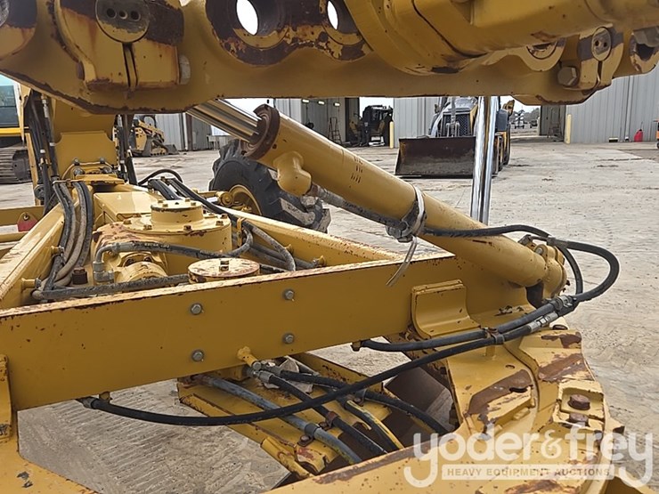 2009-caterpillar-140m-vhp-plus-image-27