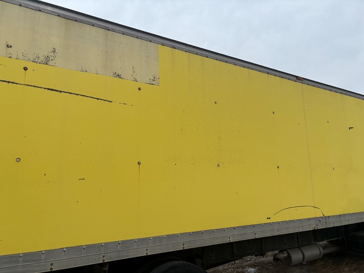 #2269-•-1992-freightliner-box-truck-image-35