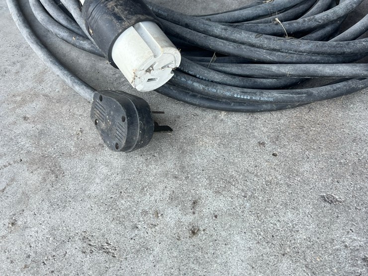 220-electric-cord,-heavy-duty,-good-cord,-at-least-50-feet-long-image-5