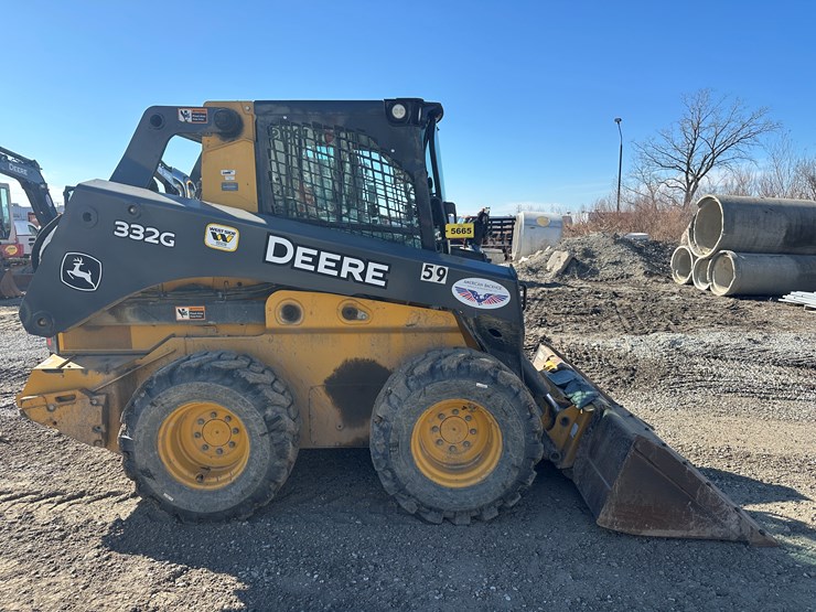 deere-332g-image-6