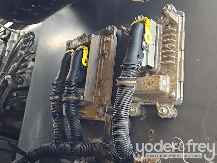 2018-volvo-ec200el-image-60