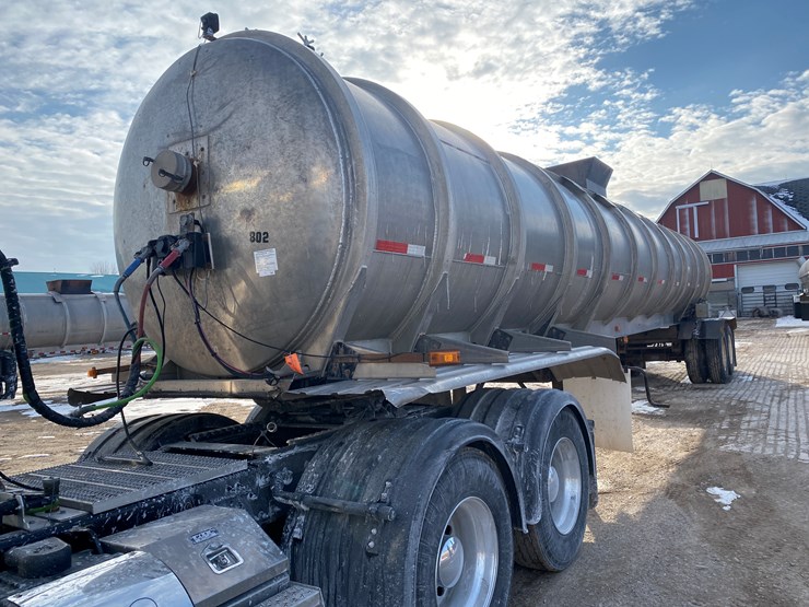 1980-trailmobile-tanker-image-1