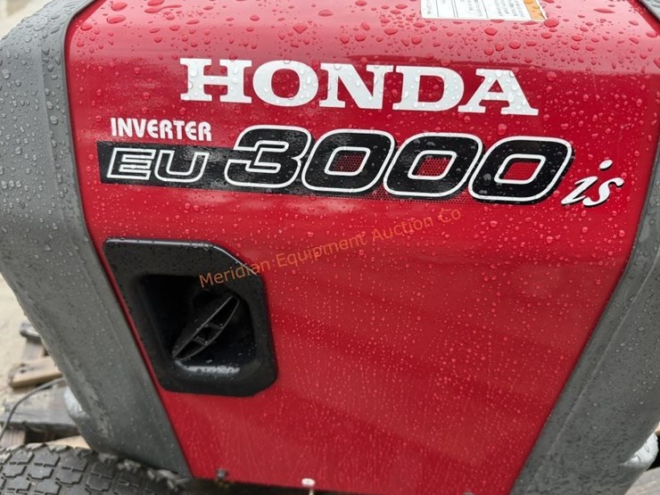 honda-eu3000is-image-9