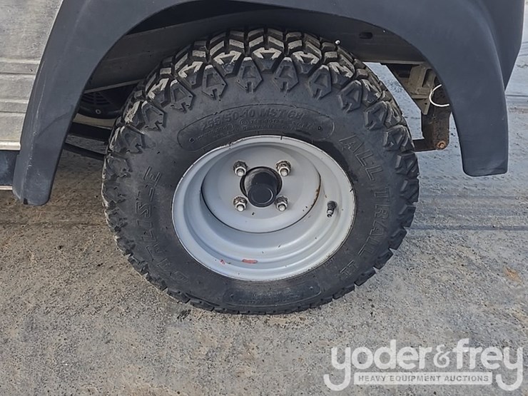 2018-club-car-carryall-300-image-11