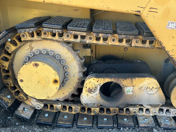 caterpillar-ap-650b-image-81