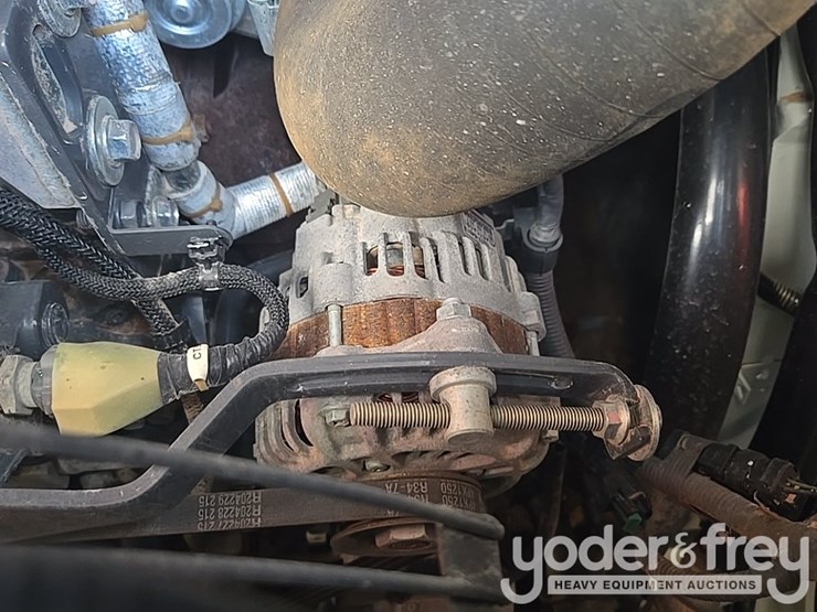 2023-takeuchi-tl12v2-image-46